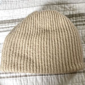 AERIE WINTER HAT